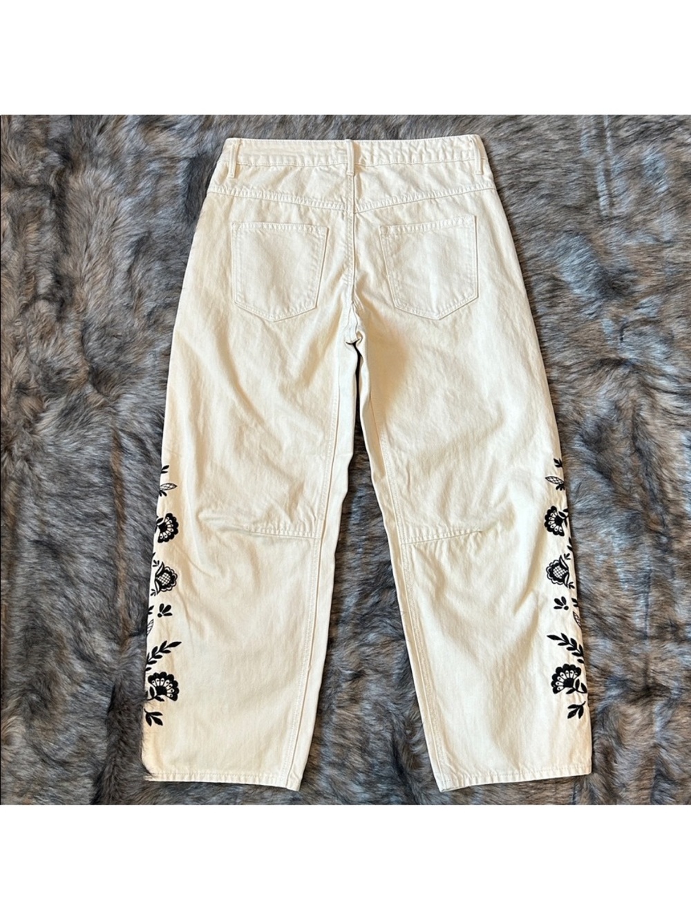 NWT Driftwood Barbara Nordic Floral Embroidered Barrel Leg Jeans Women's W28 L27 - Picture 5 of 13